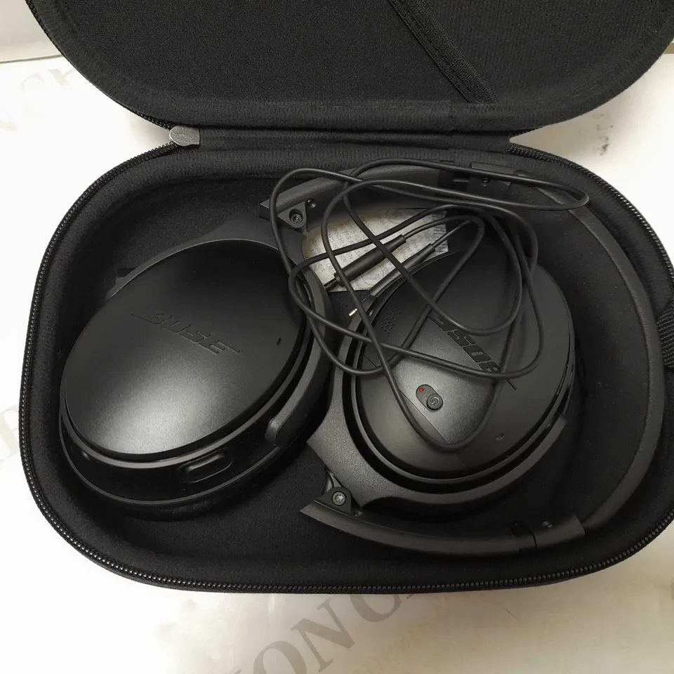 BOSE QUIETCOMFORT 35 (SERIES II) WIRELESS HEADPHONES