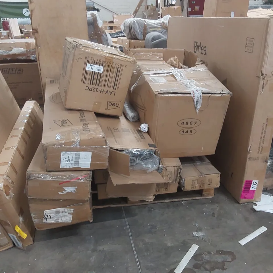 PALLET CONTAINING APPROXIMATELY 4x BOXED PARASOLS AND OTHER ASSORTED ITEMS
