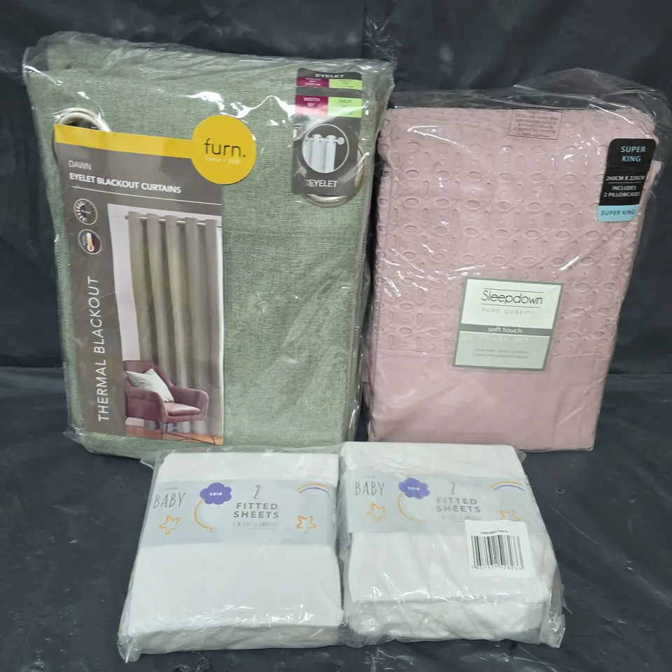 BOX OF ASSORTED HOMEWARE ITEMS TO INCLUDE CURTAINS, FITTED SHEETS AND DUVET SETS