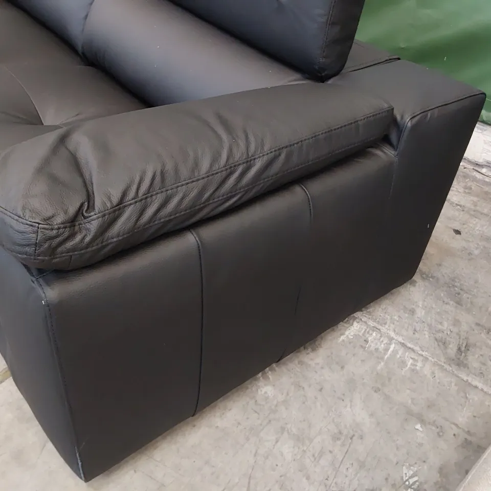 DESIGNER ITALIAN STYLE THREE SEATER SOFA BLACK LEATHER  WITH ADJUSTABLE HEADRESTS 