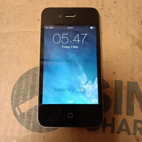 APPLE IPHONE 4 SMARTPHONE 