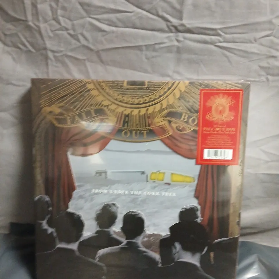 FALL OUT BOY – LIMITED EDITION VINYL BOX SET