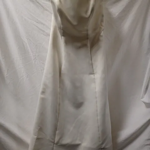 BERKATEX BRIDE EMILY FOX WEDDING DRESS, IVORY - SIZE 18
