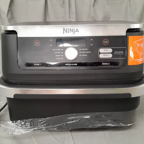 BOXED NINJA 10.4L FOODI FLEXDRAWER DUAL AIR FRYER AF500UK