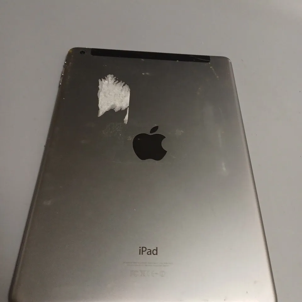 APPLE IPAD AIR 