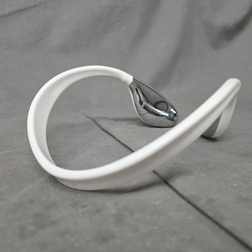 LUNA'MOUR LUNALIFT DEFINE & CONTOUR EMS FACIAL DEVICE