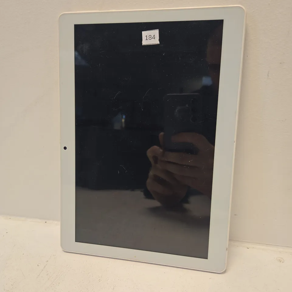 TABLET COMPUTER – UNBRANDED, BLACK, 16/32GB