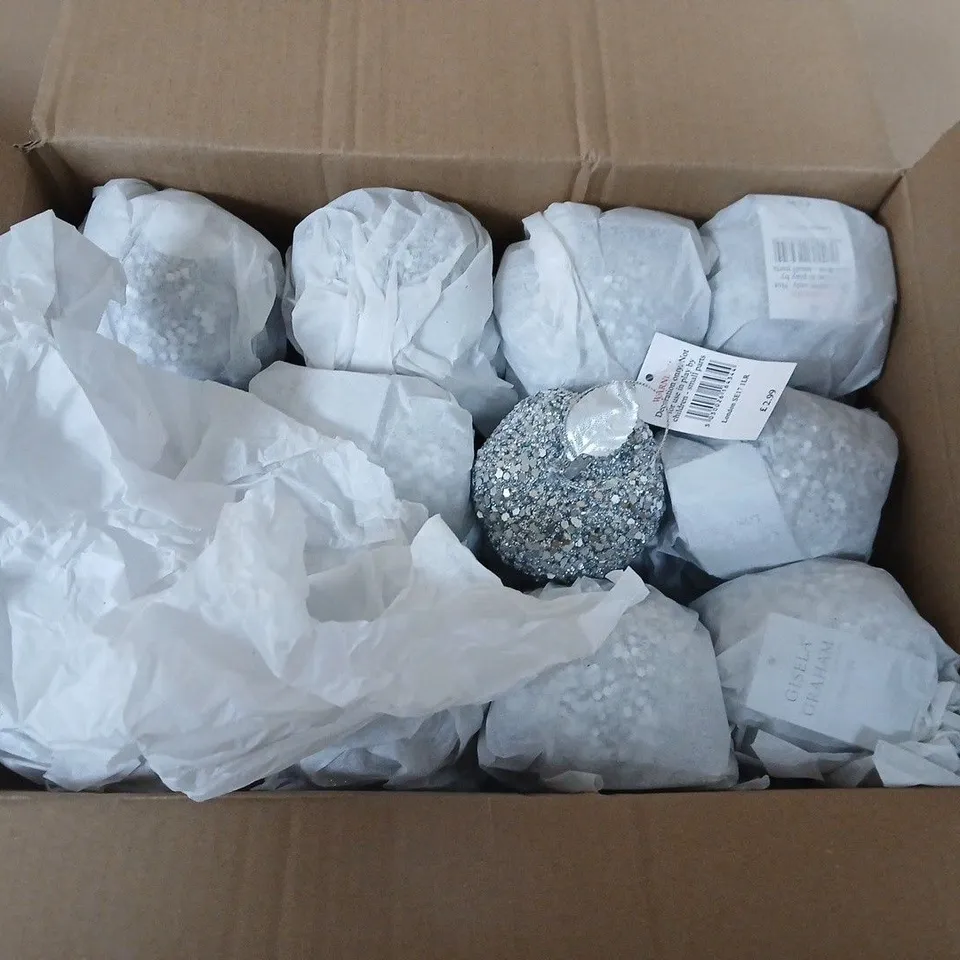 BOX OF APPROXIMATELY 24 GISELA GRAHAM SILVER GLITTER APPLE ORNAMENT 