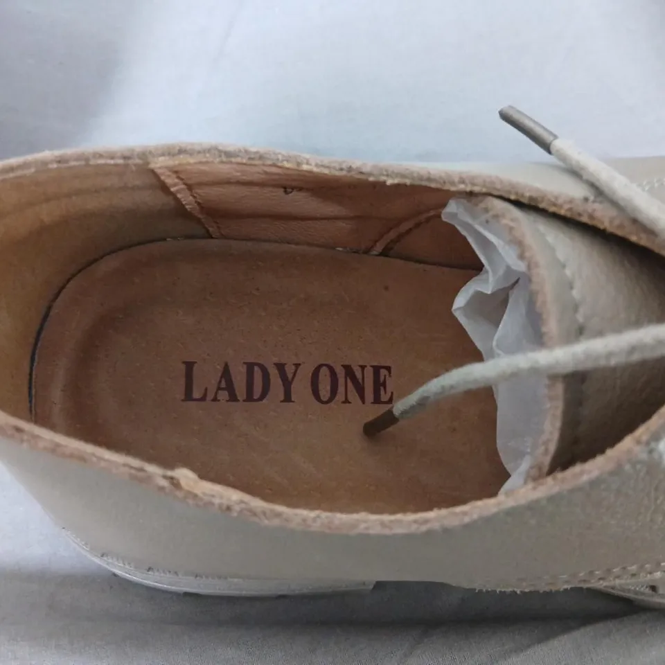 LADY ONE WOMEN'S LEATHER ANKLE BOOT – EU 40 (UK 6)