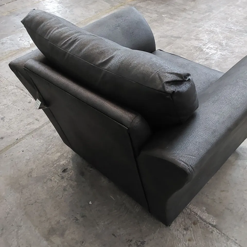 DESIGNER SLEEK CONTEMPORARY ARMCHAIR 