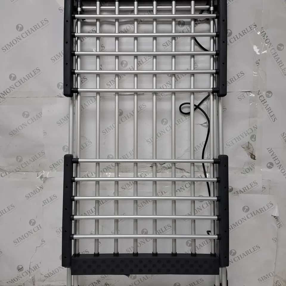 BOXED BLACK + DECKER WINGED HEATED AIRER - COLLECTION ONLY