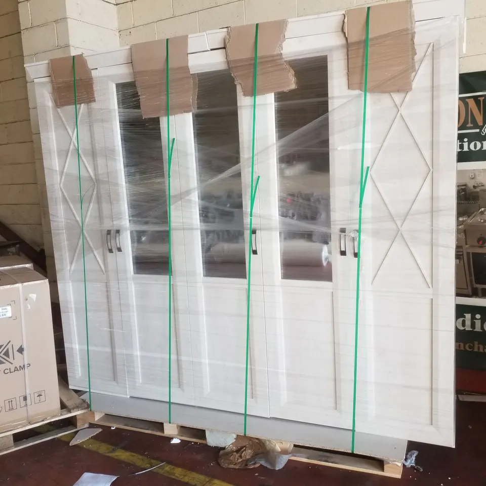 PALLET CONTAINING ALEISHA 5 DOOR WARDROBE - STONE PINE