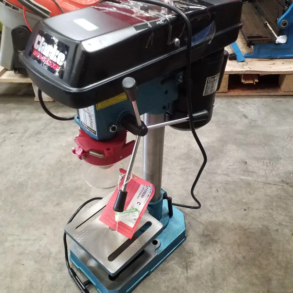 BOXED CLARKE CDP5EB 5 SPEED BENCH MOUNTED PILLAR DRILL (230V)