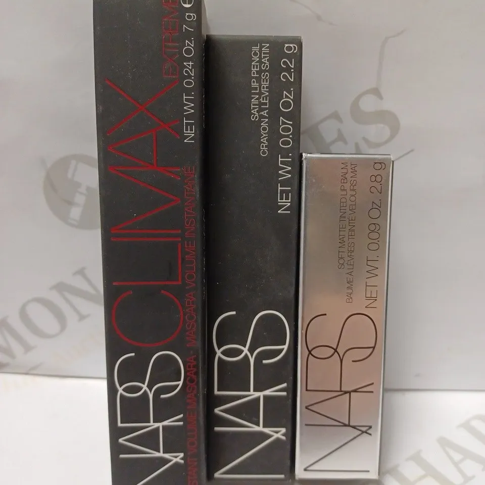 LOT OF 3 ASSORTED NARS PRODUCTS TO INCLUDE CLIMAX MASCARA, SATIN LIP PENCIL EXBURY, SOFT MATTE TINTED LIP BALM TOUCH ME