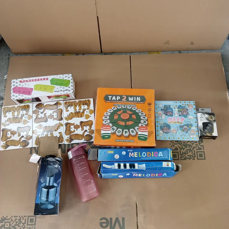 PALLET OF APPROXIMATELY 10 BOXES OF ASSORTED ITEMS TO INCLUDE: TAP 2 WIN, HOUSEHOLD CHOPPER ECT 