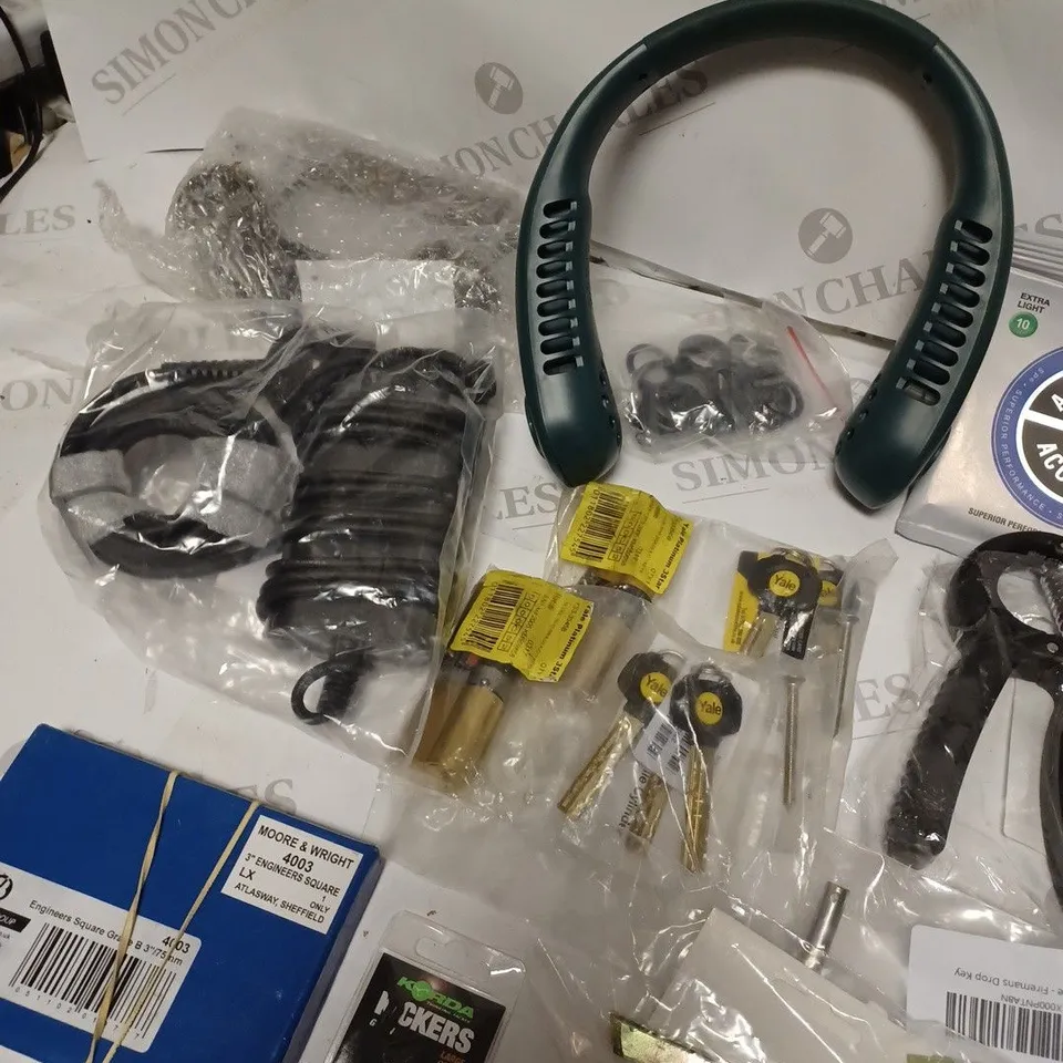 LOT OF ASSORTED GOOD TO INCLUDE KELSIUS WIRELESS TEMPERATURE SENSOR , EUROPEAN TRAVEL ADAPTORS , ETC