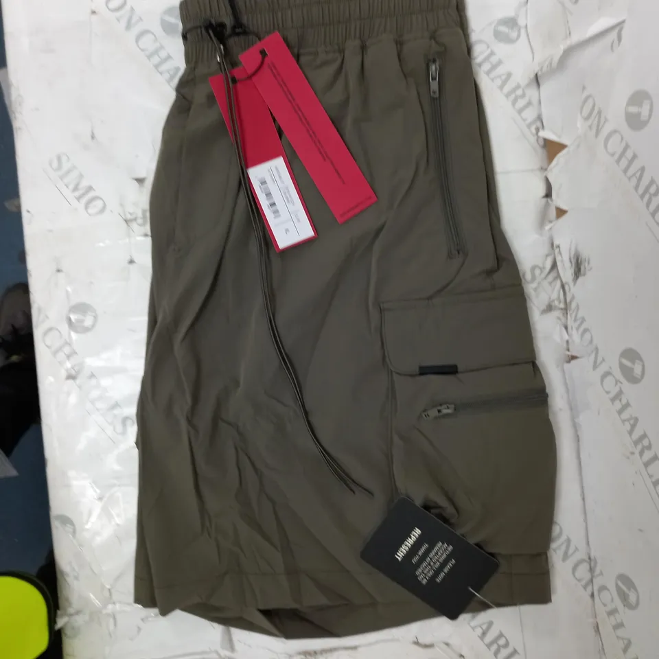 REPRESENT 247 SHORTS OLIVE - XL