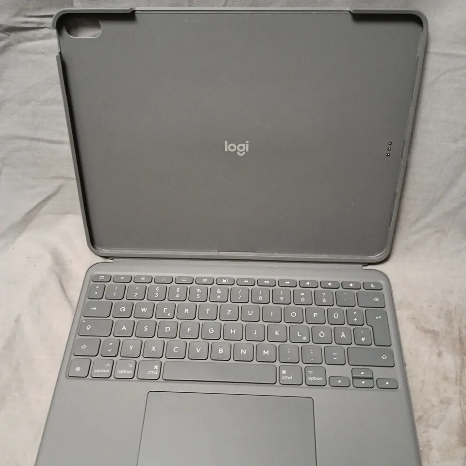 BOXED LOGITECH COMBO TOUCH IPAD AIR 13" TABLET KEYBOARD CASE - GERMAN LAYOUT 