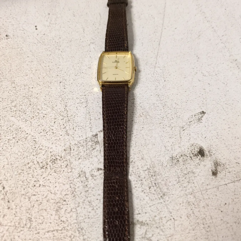 LORUS QUARTZ WRISTWATCH – GOLD TONE CASE, BROWN LEATHER STRAP