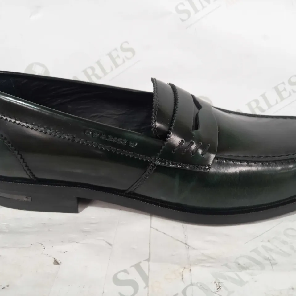 BOXED PAIR OF REISS LEATHER LOAFERS IN DARK GREEN UK SIZE 10