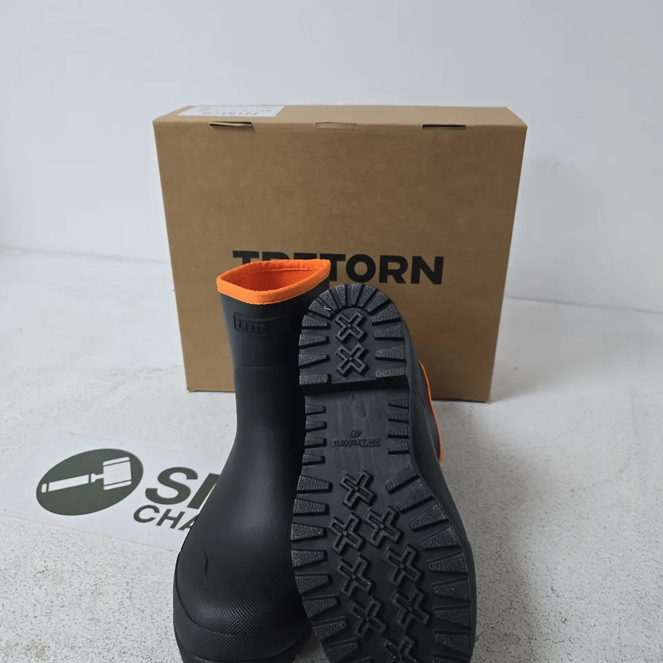 BOXED TRETORN NIMIS BLACK RUBBER BOOT – UK 6.5 (EU 40)