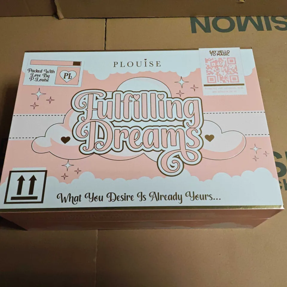PLOUISE FULFILLING DREAMS 4-PIECE COSMETICS SET