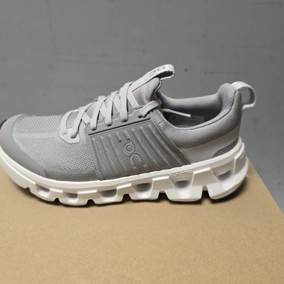 BOXED ONCLOUD CLOUDSWIFT YOUTH SIZE 4