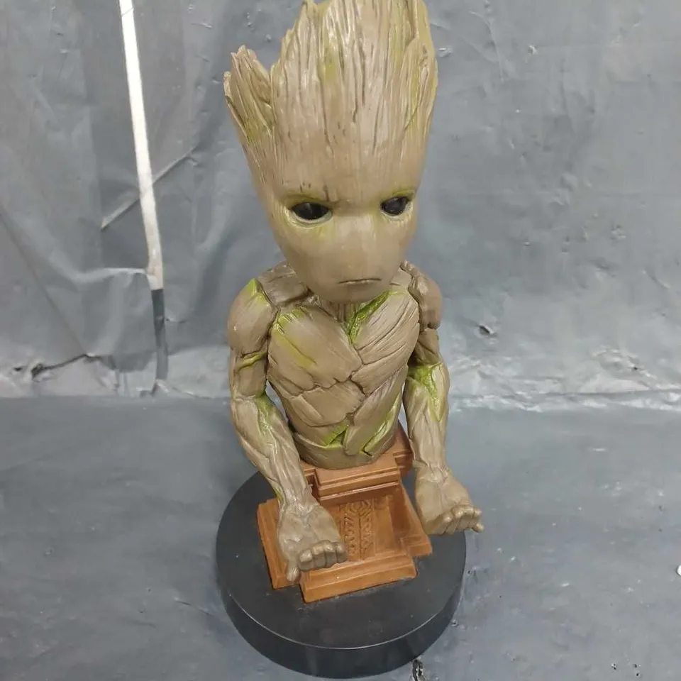 CABLE GUYS MARVEL GROOT PHONE GAME CONTROLLER HOLDER