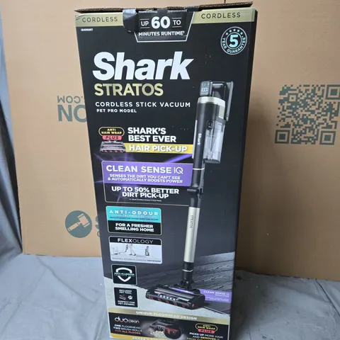 SHARK STRATOS CORDLESS STICK VACUUM – PET PRO MODEL (BOXED)