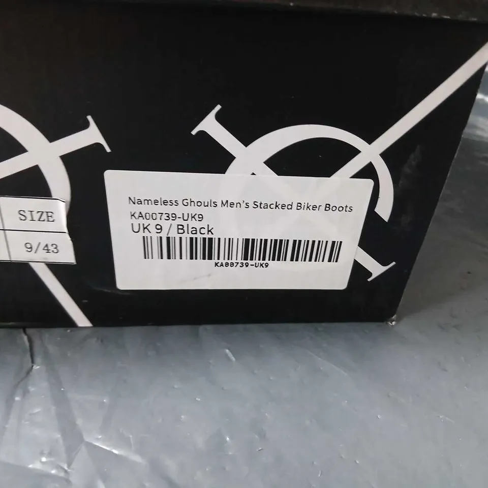 KOI X GHOST NAMELESS GHOULS MEN'S STACKED BIKER BOOTS – BLACK, UK 9 (EU 43) 