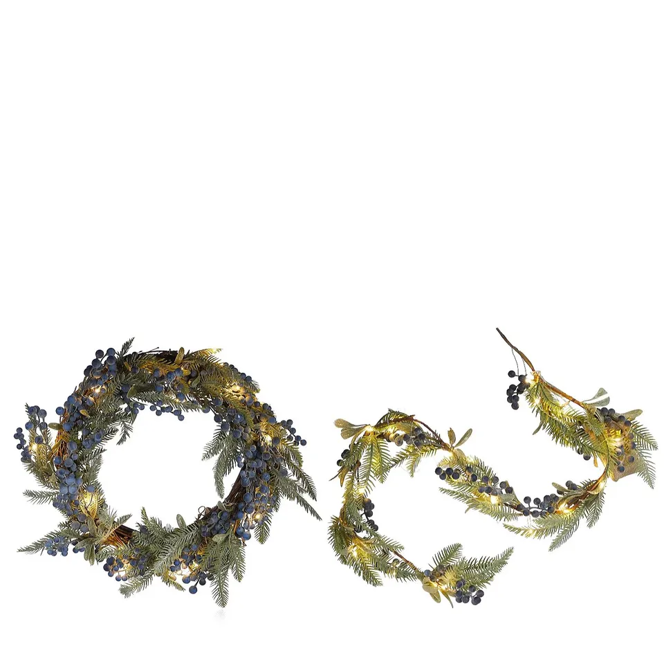 HOME STORIES PRE LIT BERRY 52CM WREATH