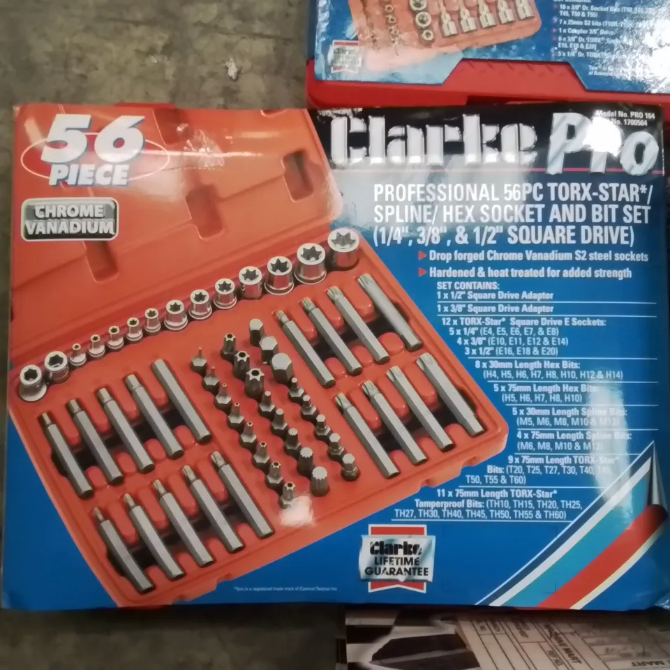 MIXED BOX OF TOOLS AND MACHINERY EQUIPMENT TO INCLUDE: CONTRACTORS HAMMER DRILL, IMPACT WRENCH,  MULTI TOOL, 56PC TORX/STAR SET AND 320W ½ SHEET ORBITAL SANDER 