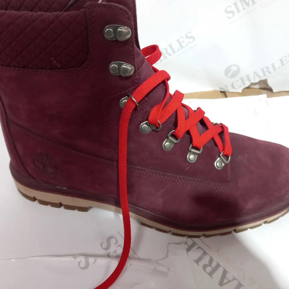 PAIR OF TIMBERLANDS SIZE UK 11 