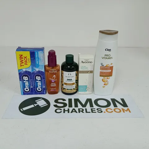 APPROXIMATEY 20 ASSORTED HEALTH AND BEAUTY PRODUCTS TO INCLUDE - AVEENO CALM AND RESTORE NIGHT CREAM - ORAL-B TWIN PACK TOOTHPASTE AND L'OREAL ELVIVE FRIZZ KILLER SERUM
