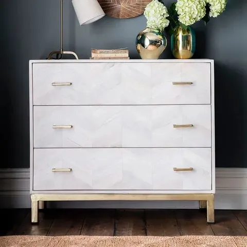 BOXED ARKIN & THYME CHEVRON CHEST OF DRAWERS