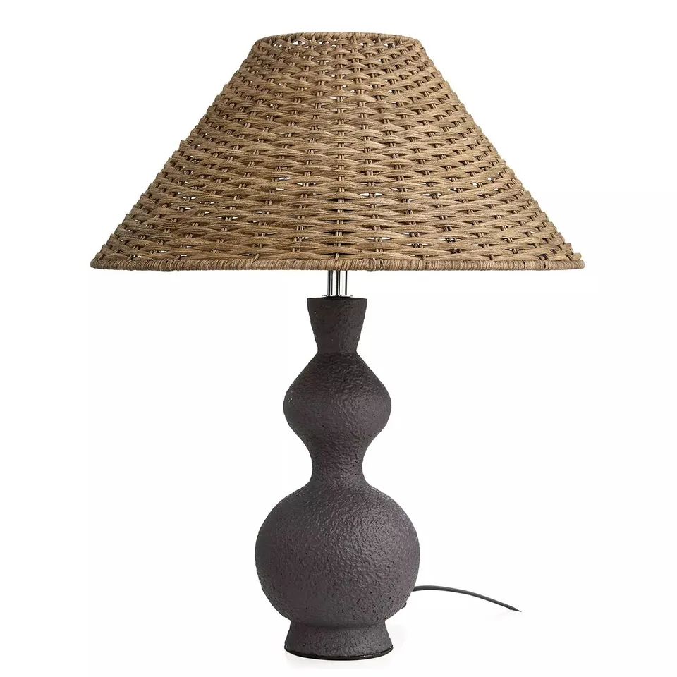 SCULPTED TOTEM TABLE LAMP