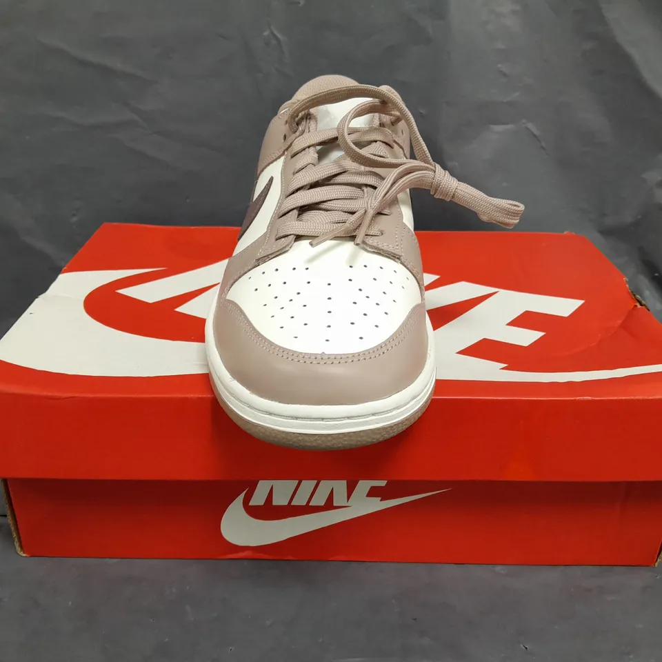 BOXED PAIR OF NIKE DUNK LOW SHOES IN SAIL/PLUM ECLIPSE SIZE UK 8