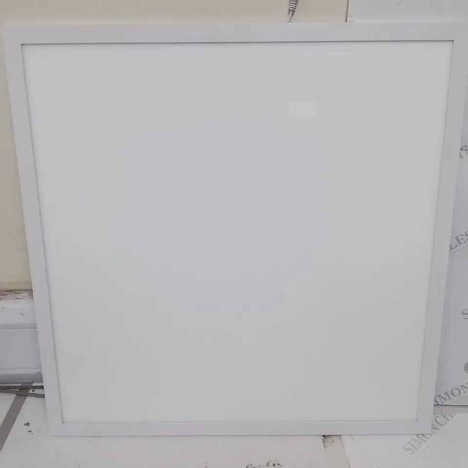UNBOXED ILLUMINIATIO LED PANEL LIGHT