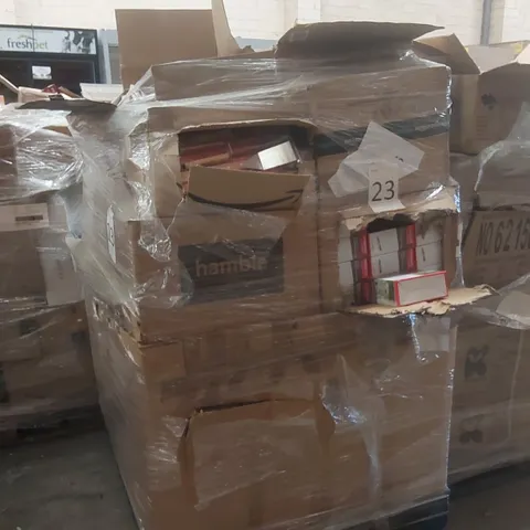 PALLET TO CONTAINING A VERY LARGE QUANTITY OF ASSORTED ITEMS INCLUDING: BBQ ACCESSORIES, PERSPEX WINDOW BIRD FEEDERS, BBQ ACCESSORIES, GARDEN TRIMMERS ECT