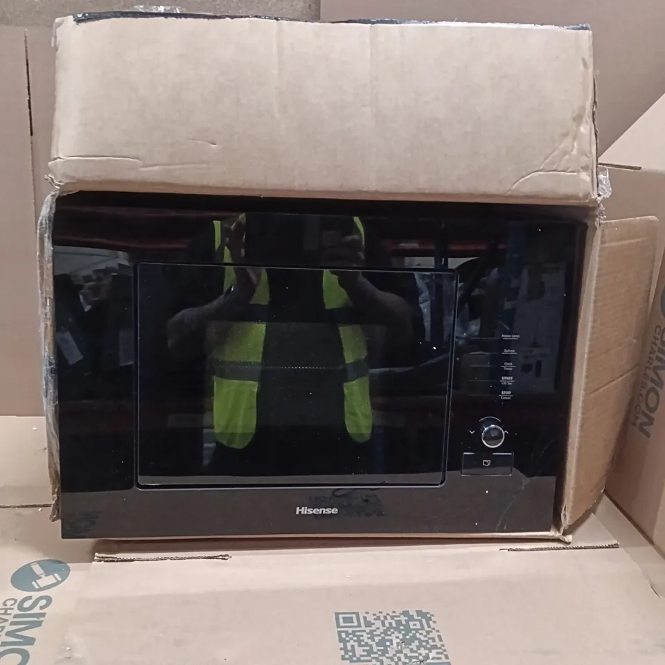 BOXED HISENSE MICROWAVE