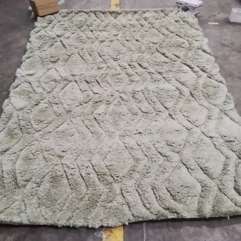 PECK GEOMETRIC SHAG AREA RUG APPROXIMATELY 160X230CM