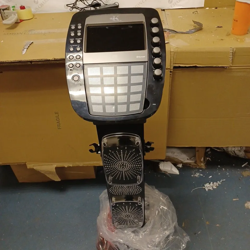 EASY KARAOKE BLUETOOTH PODIUM WITH LCD SCREEN - EKS878/7-BT RRP £370
