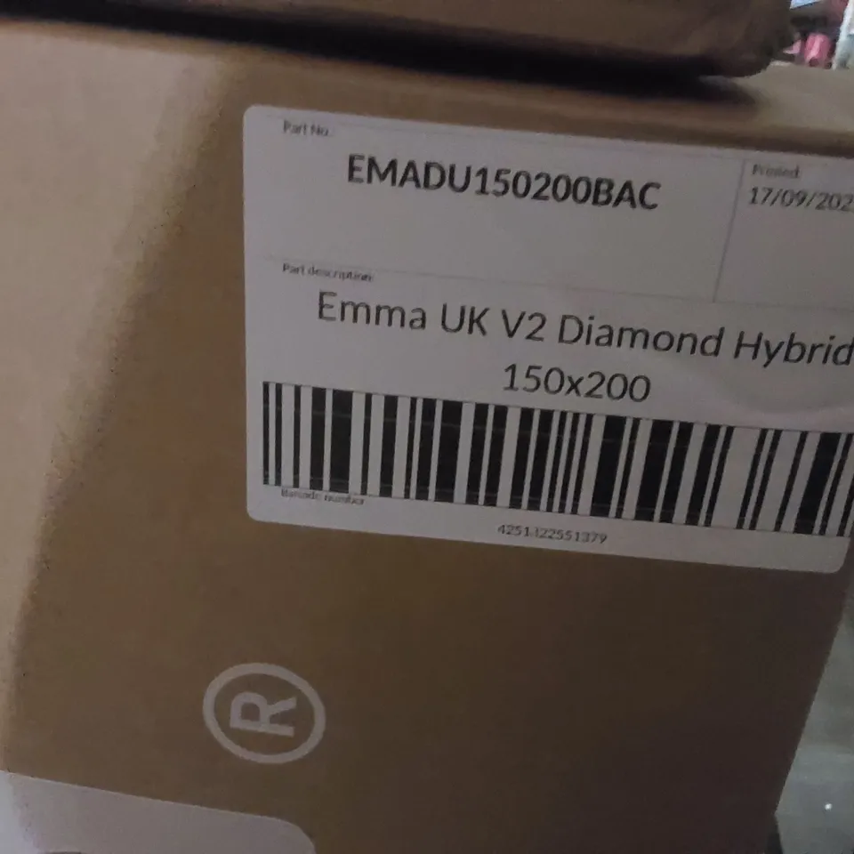 BRAND NEW BOXED EMMA UK V2 DIAMOND HYBRID 150 x 200CM KING SIZE MATTRESS 