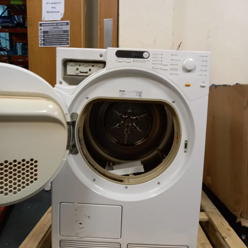 MIELE TSA203 WP ACTIVE 7 KG TUMBLE DRYER - FREESTANDING, QUIET DRYER WITH HEAT PUMP, A++ RATED ENERGY EFFICIENCY, IN LOTUS WHITE [ENERGY CLASS A]