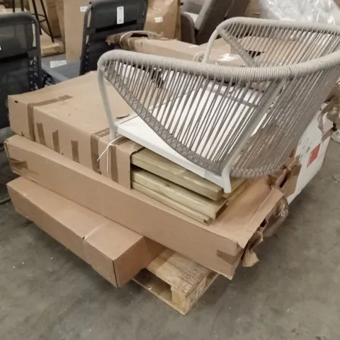 PALLET OF ASSORTED INCOMPLETE OR DAMAGED OUTDOOR GARDEN FURNITURE