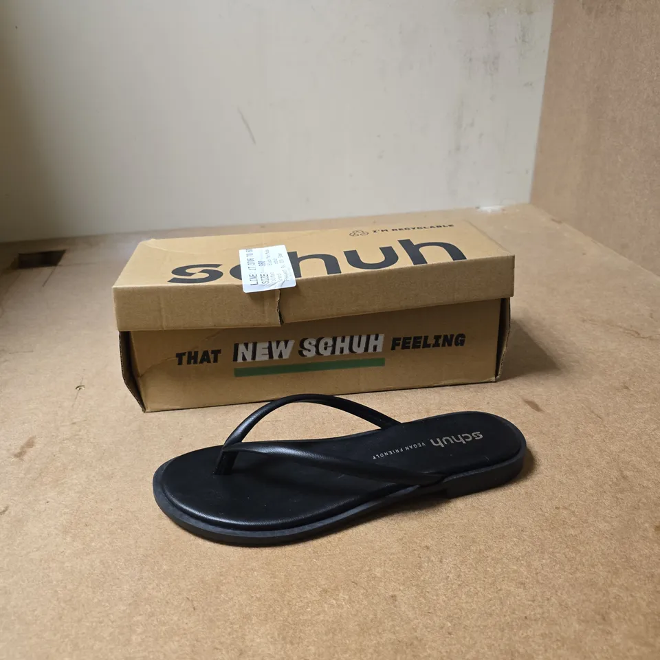 SCHUH FLIP FLOPS – BLACK, VEGAN FRIENDLY - UK SIZE 5