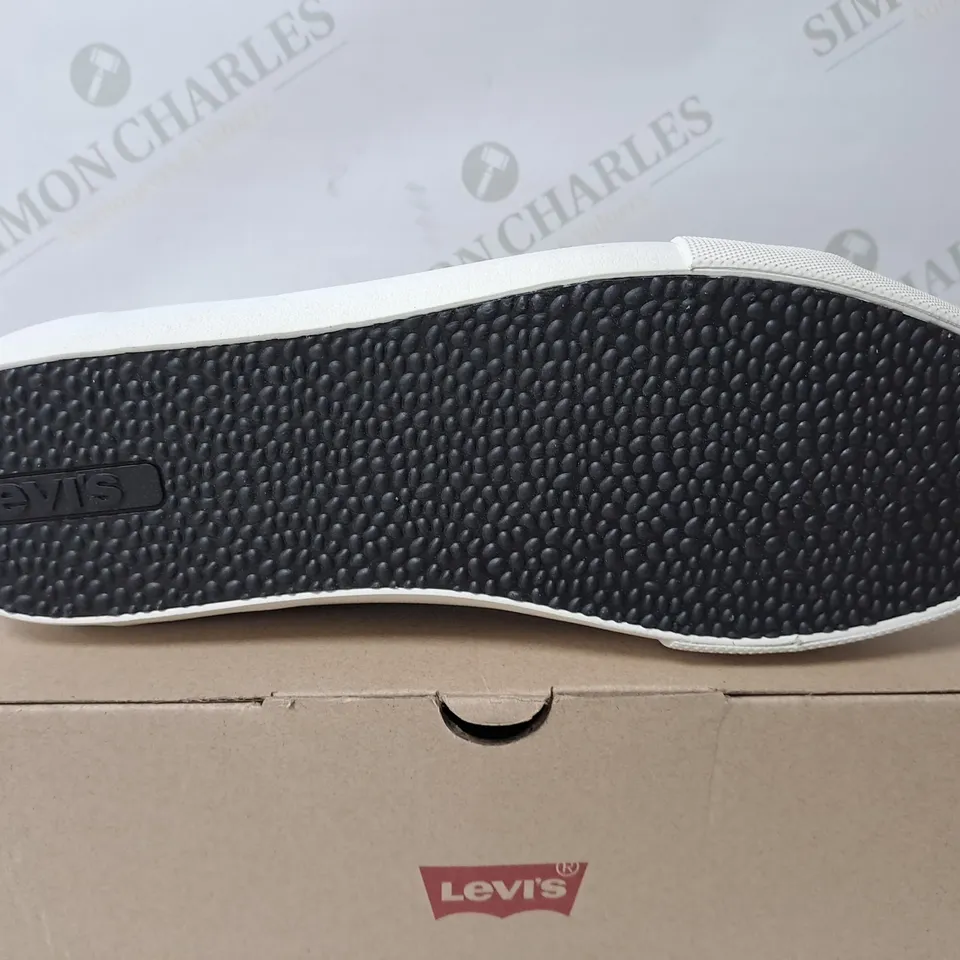 BOXED PAIR OF LEVI WOODWARD BLACK TRAINERS - SIZE 9