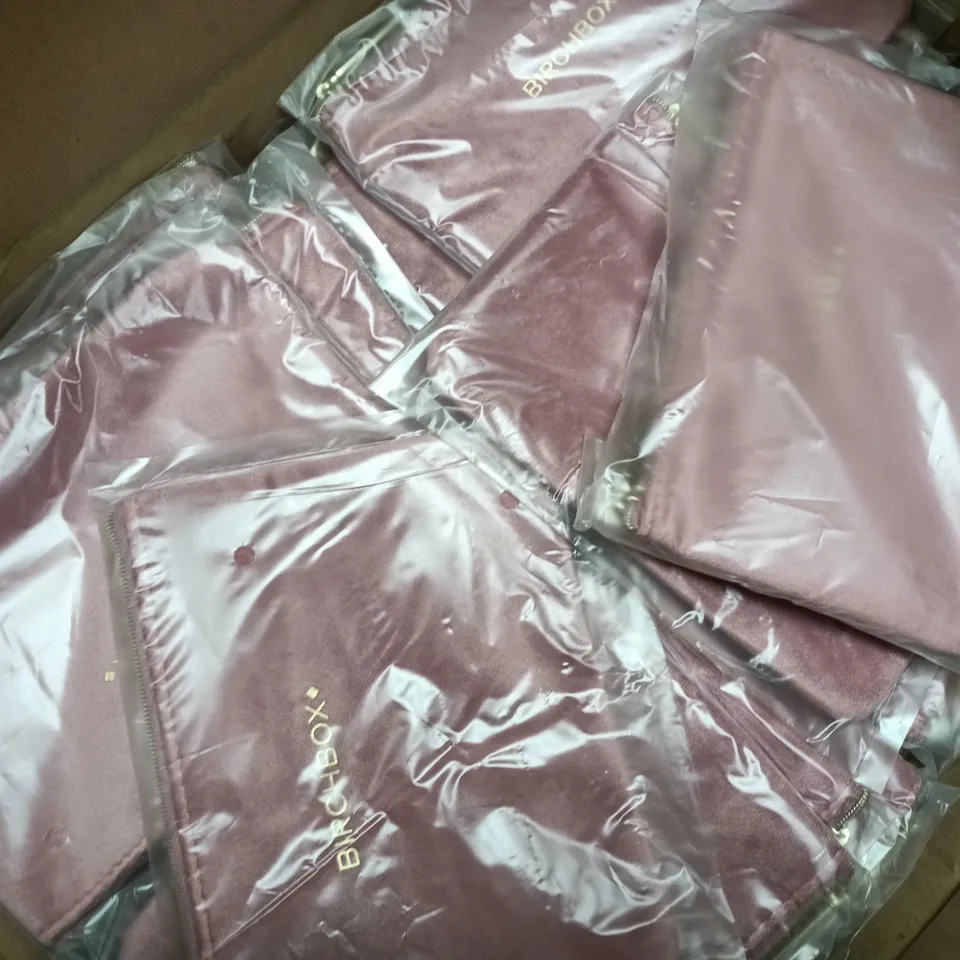 APPROXIMATELY 200 BIRCHBOX VIP VELVET BAGS IN PINK