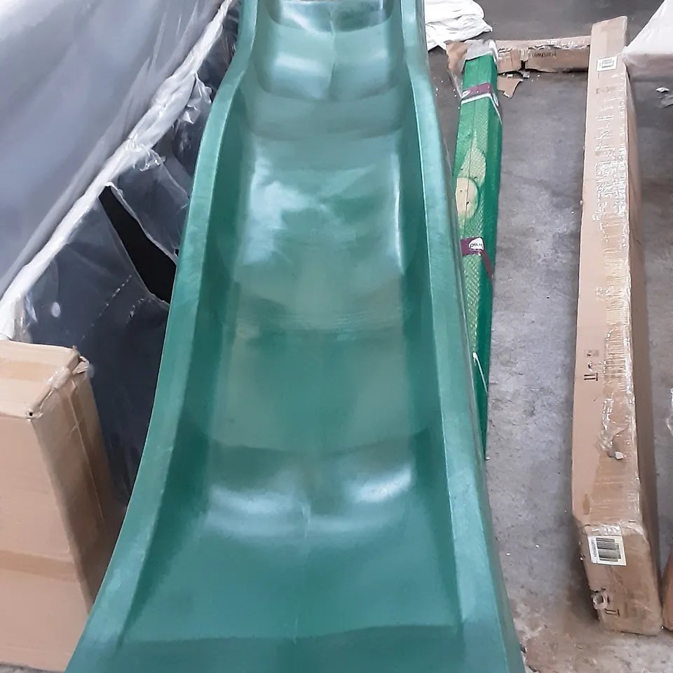 GREEN SLIDE