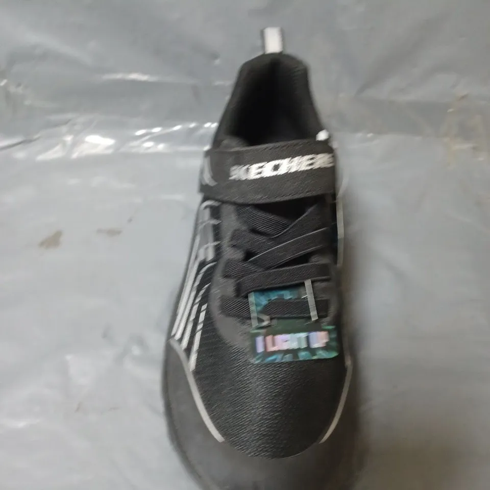 PAIR OF KIDS SKECHERS LIGHTS TRAINERS - UK SIZE 28